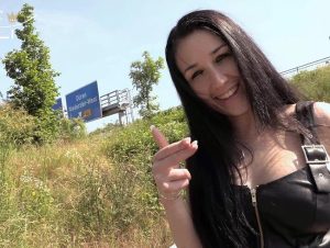 Lady Meli Porno Video: Brainfu*k - sper*ageile fi**stückbenutzung!